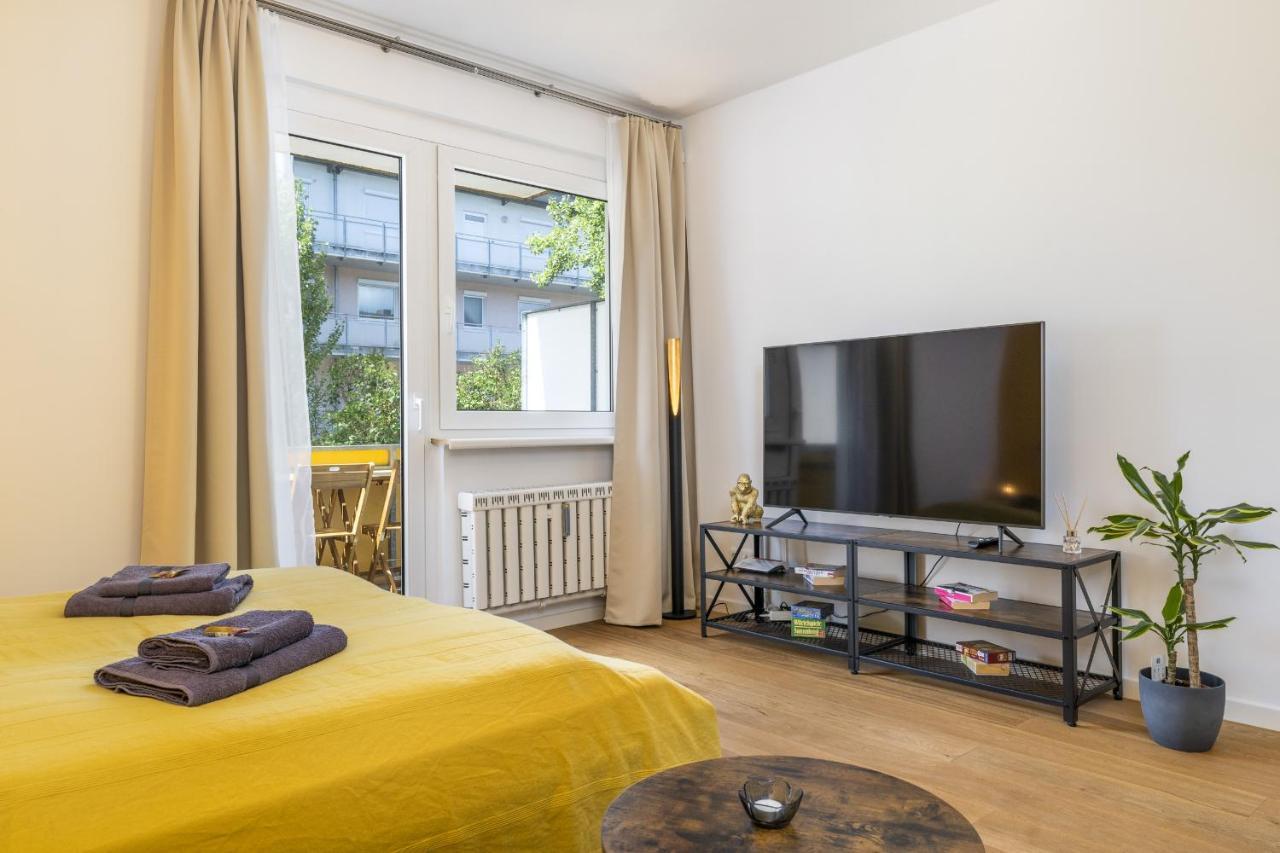 Free Living - Jungle Design Apartments, Zentrum, Parkplatz, Kueche, Wlan Wolfsburg Exterior photo