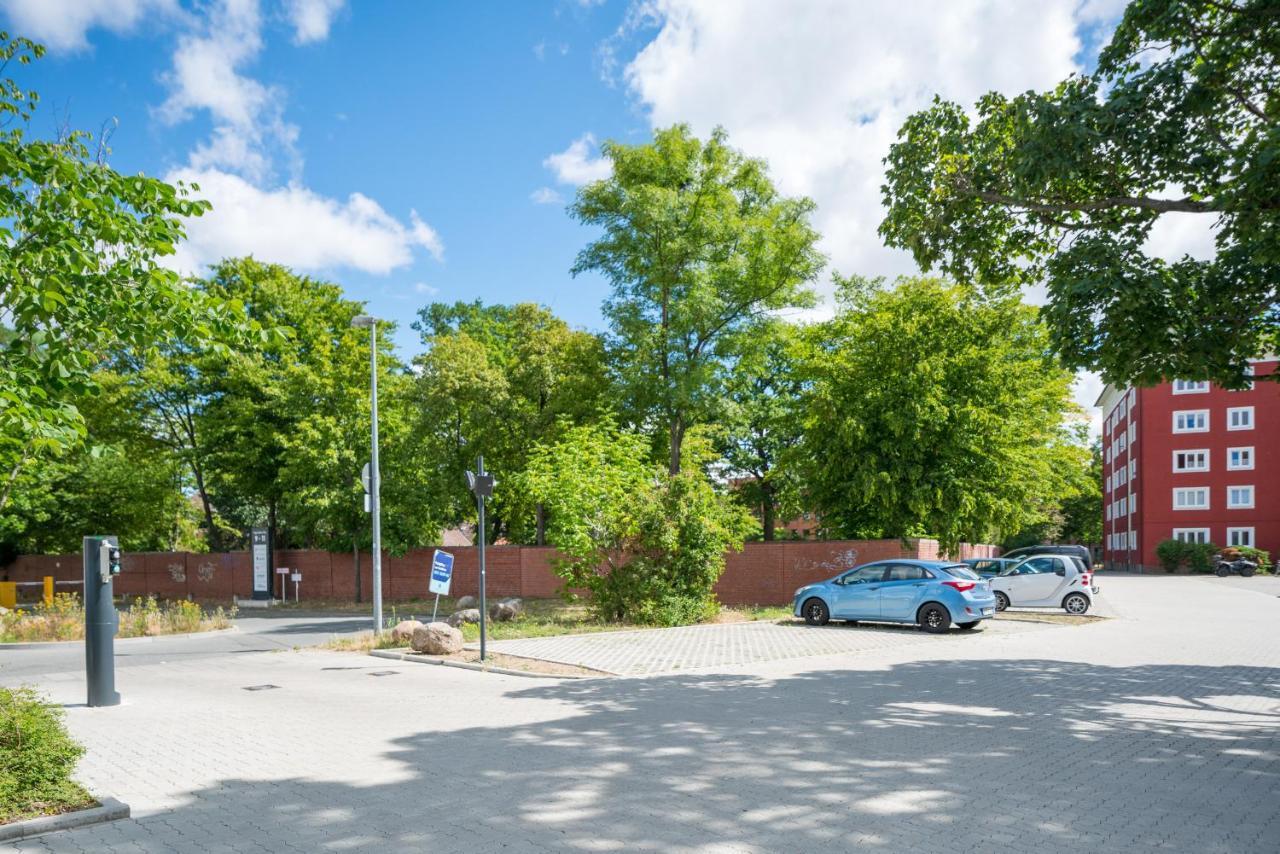 Free Living - Jungle Design Apartments, Zentrum, Parkplatz, Kueche, Wlan Wolfsburg Exterior photo